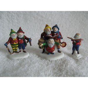 Dept 56 North Pole Village - Sing a Song for Santa